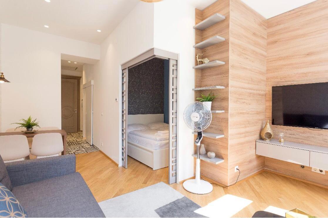 Zeus Design Apartments Schoenbrunn فيينا المظهر الخارجي الصورة